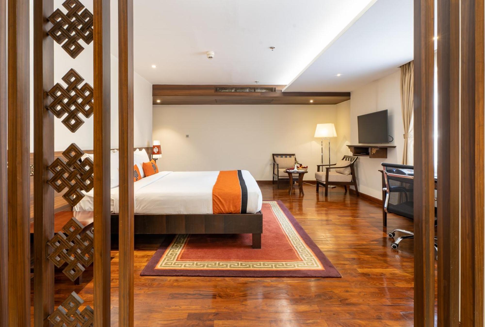 Ramada By Wyndham Kathmandu Dhumbarahi Hotel Exterior foto